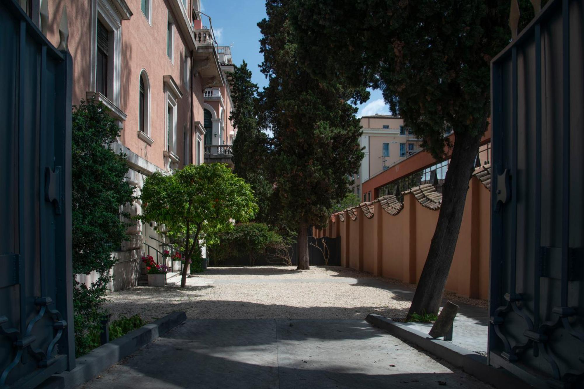 Domus Giulio Rom